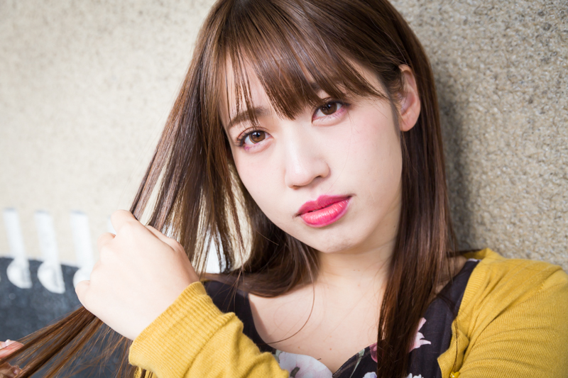 璃乃（アイドル諜報機関LEVEL7）